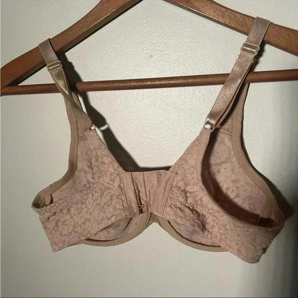 Wacoal Halo Lace Full Figure Underwire Bra 34C - Picture 3 of 6